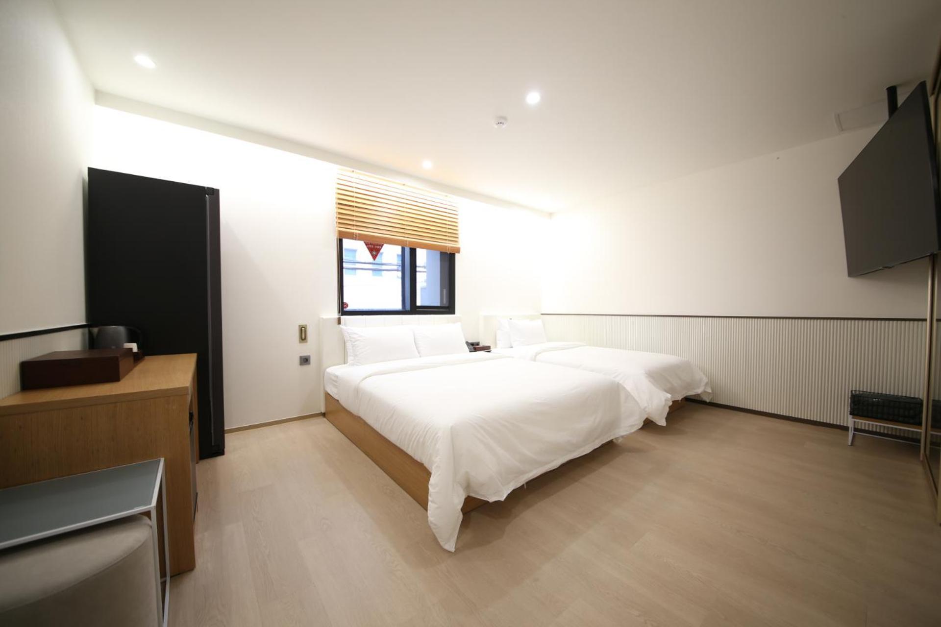 Busan H-Avenue Hotel Seomyeon Station Exterior foto