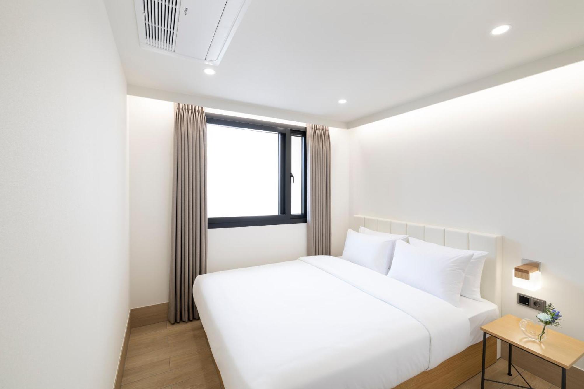 Busan H-Avenue Hotel Seomyeon Station Exterior foto